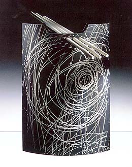 GEFÄSS-OBJEKT, 2000, Porzellan, H = 36 cm